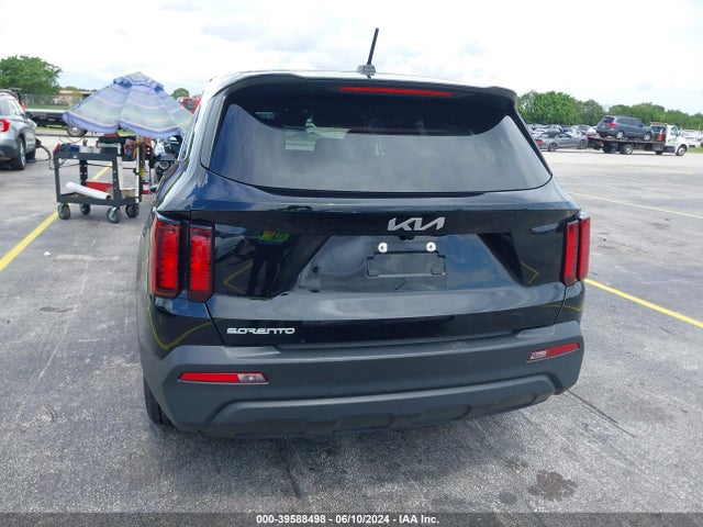 KIA SORENTO LX 2023 5XYRG4LC2PG176472 Image 16