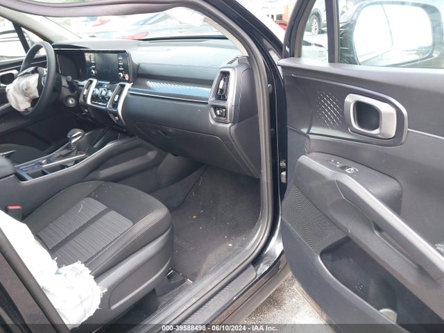 KIA SORENTO LX 2023 5XYRG4LC2PG176472 Image 5