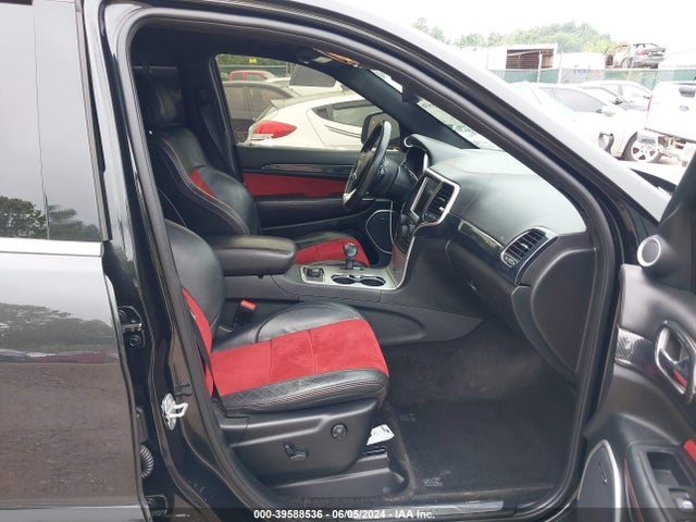 1C4RJFDJ8FC732376 Jeep Grand Cherokee Srt