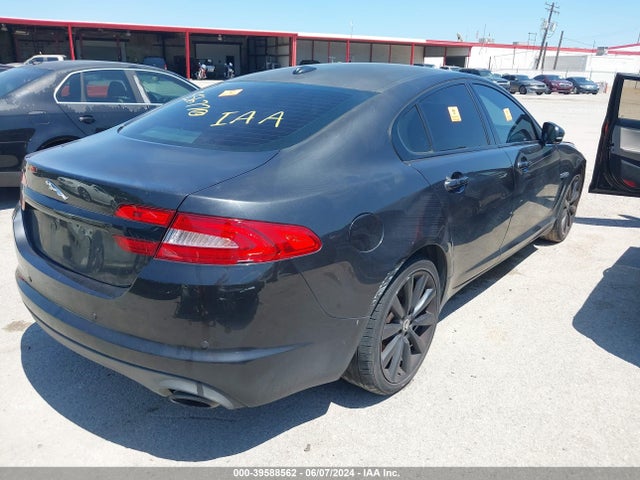 2012 JAGUAR XF SAJWA0HB9CLS56770 Photo 3