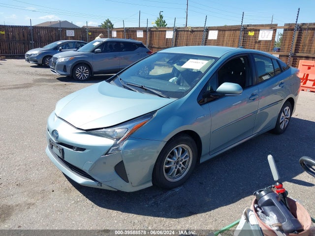 Toyota Prius Two 2017 JTDKBRFU1H3563313 Image 2