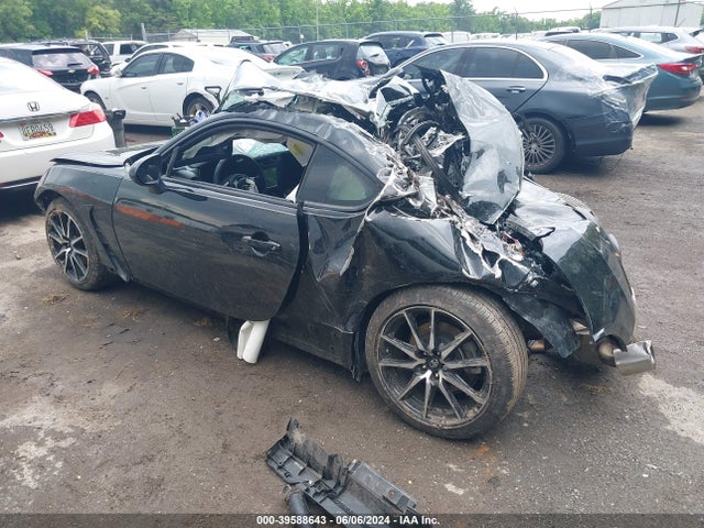 Toyota GR86 2023 JF1ZNBB16P9760262 Image 3