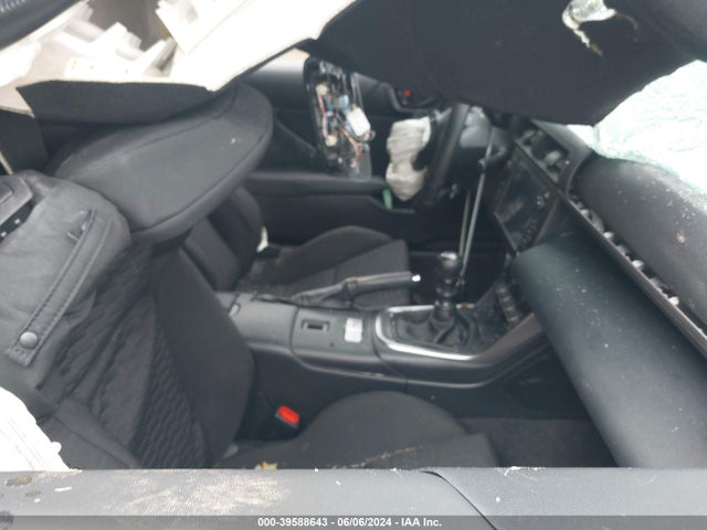 Toyota GR86 2023 JF1ZNBB16P9760262 Image 5