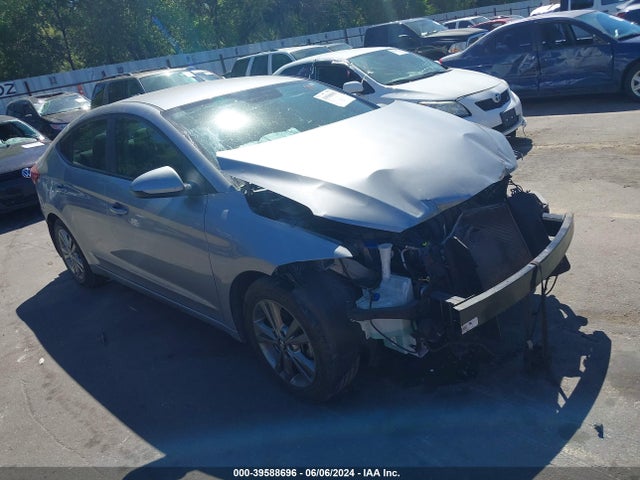2017 5NPD84LF0HH025870 main image