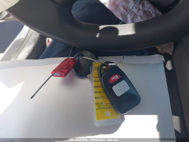 Hyundai ELANTRA SE 2017 5NPD84LF0HH025870 Image 11