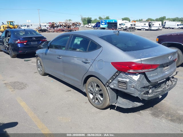 Hyundai ELANTRA SE 2017 5NPD84LF0HH025870 Image 3
