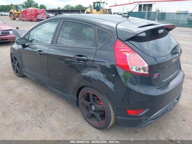 Ford FIESTA ST 2015 3FADP4GX7FM213112 Image 3