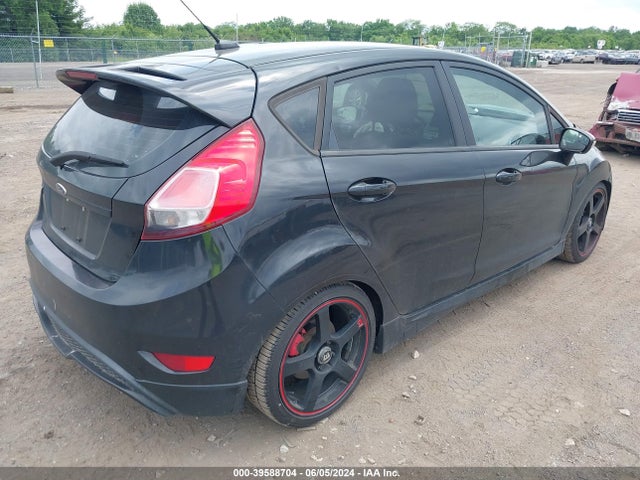 Ford FIESTA ST 2015 3FADP4GX7FM213112 Image 4