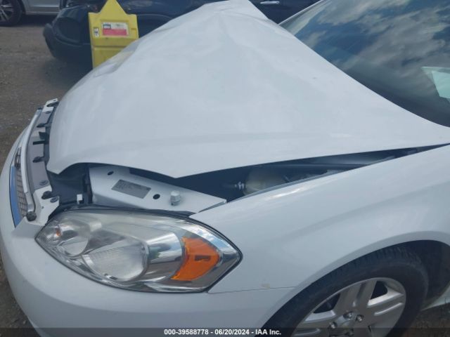 2G1WB5E3XF1152863 Chevrolet Impala Limited Lt