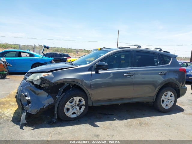 Toyota RAV4 LE 2015 JTMZFREV3FJ053924 Image 14
