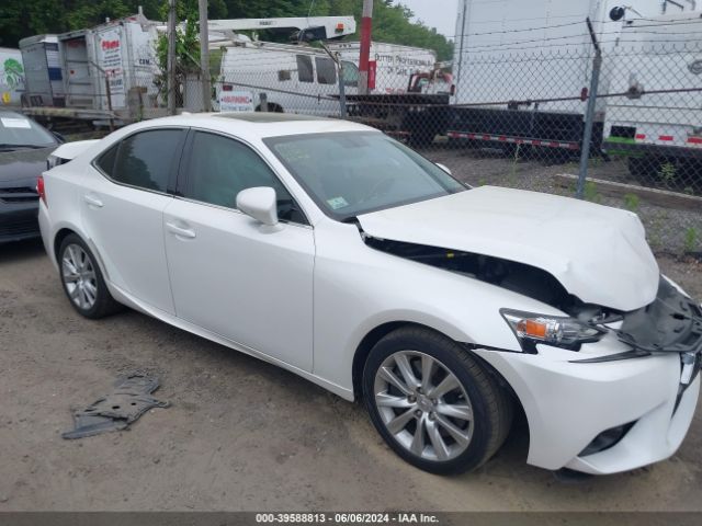 JTHBA1D27G5004498 Lexus IS 200T