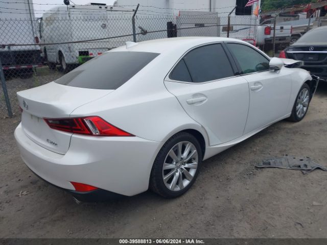 JTHBA1D27G5004498 Lexus IS 200T