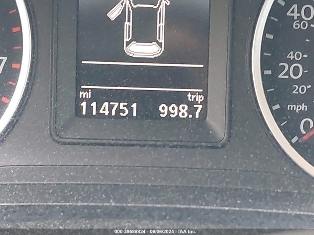 WVGAV7AX0FW588896 Volkswagen Tiguan Sel