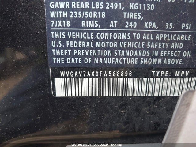 WVGAV7AX0FW588896 Volkswagen Tiguan Sel