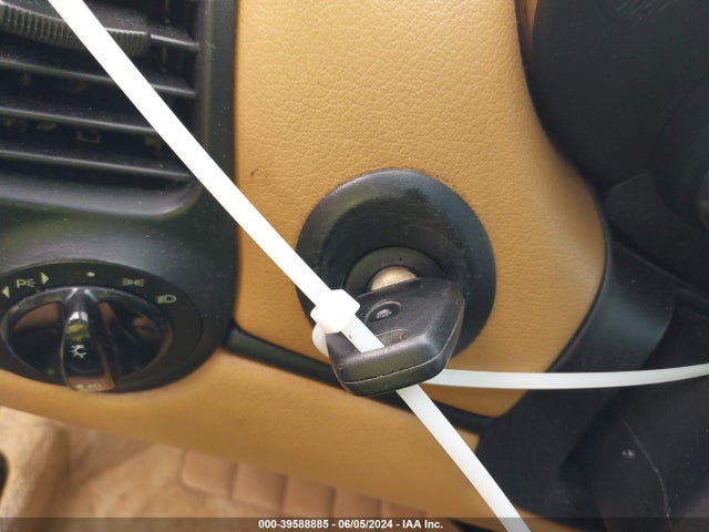 2001 PORSCHE BOXSTER WP0CA29811U622535 Photo 10