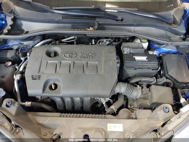 Toyota C-HR XLE 2020 NMTKHMBX7LR115441 Image 10
