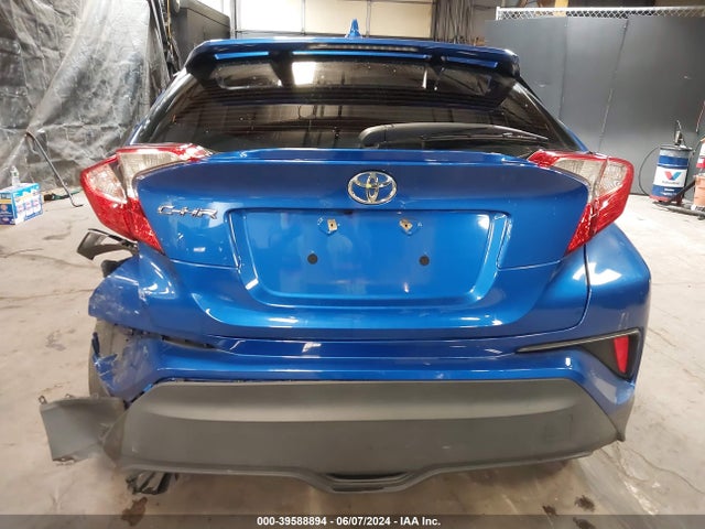 Toyota C-HR XLE 2020 NMTKHMBX7LR115441 Image 16