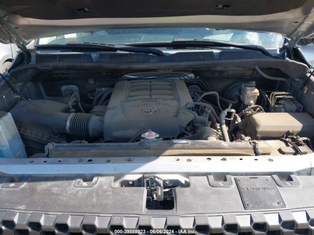 5TFRM5F17JX132481 Toyota Tundra Sr5 4.6l V8