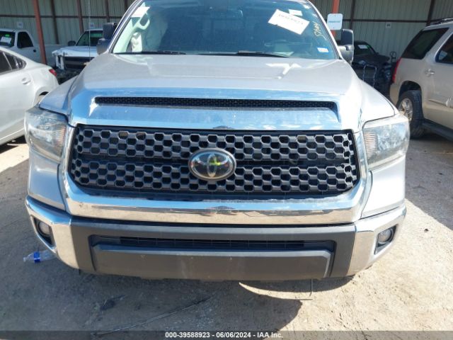 5TFRM5F17JX132481 Toyota Tundra Sr5 4.6l V8