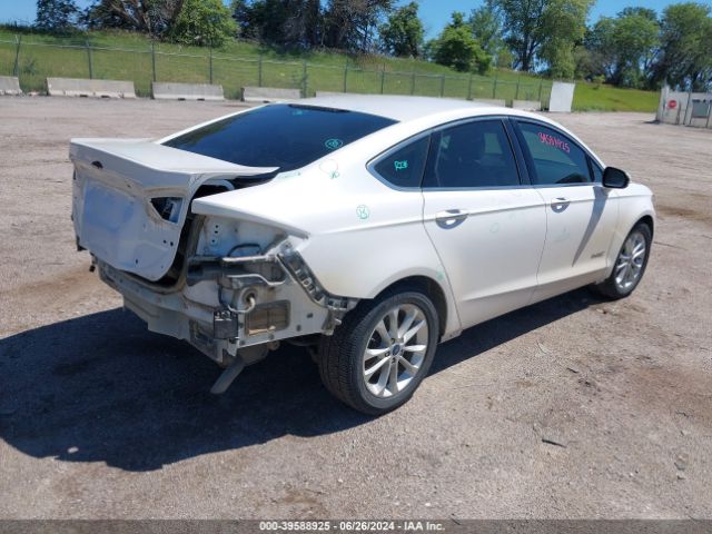 3FA6P0MUXKR272843 Ford Fusion Hybrid Sel