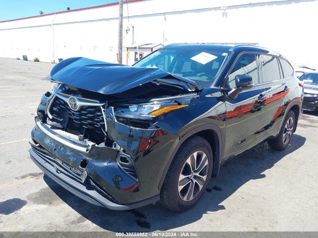 Toyota Highlander Xle 2020 5TDHZRBH5LS517764 Image 2