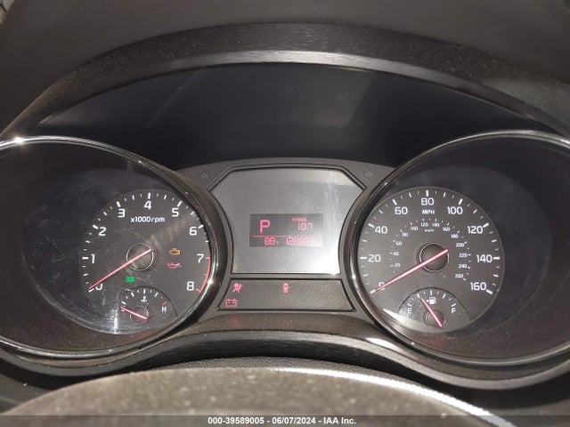 KIA SEDONA LX 2016 KNDMB5C12G6178450 Image 7