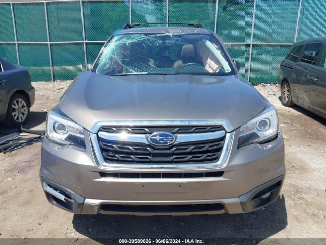 JF2SJAWC8JH490771 Subaru Forester 2.5i Touring