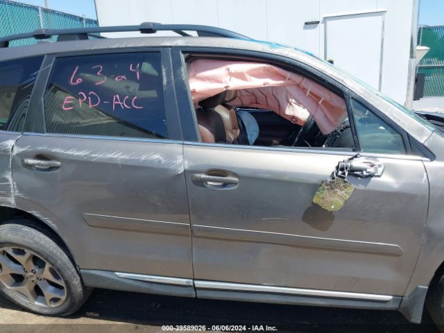 JF2SJAWC8JH490771 Subaru Forester 2.5i Touring