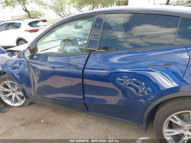 7SAYGDEE6RA219490 Tesla Model Y Long Range Dual Motor All-wheel Drive