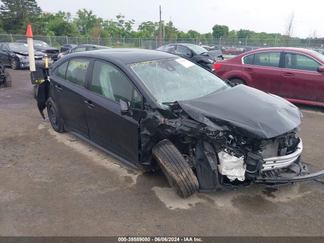 Toyota COROLLA LE 2021 JTDEPMAE8MJ162963 main image