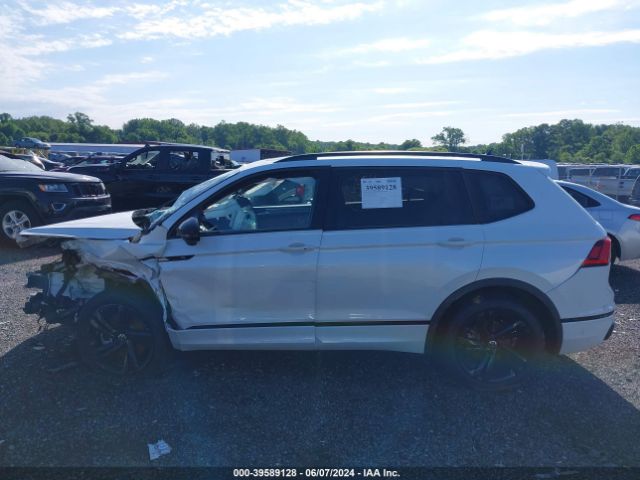 3VV8B7AX5RM073667 Volkswagen Tiguan 2.0t Se R-line Black