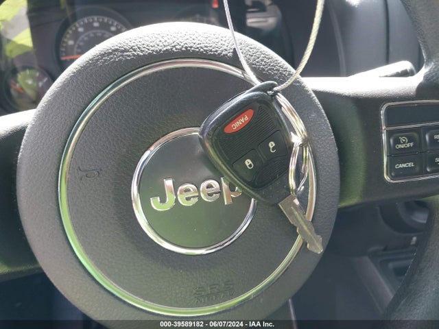 1C4NJDBB9GD631597 Jeep Compass Sport