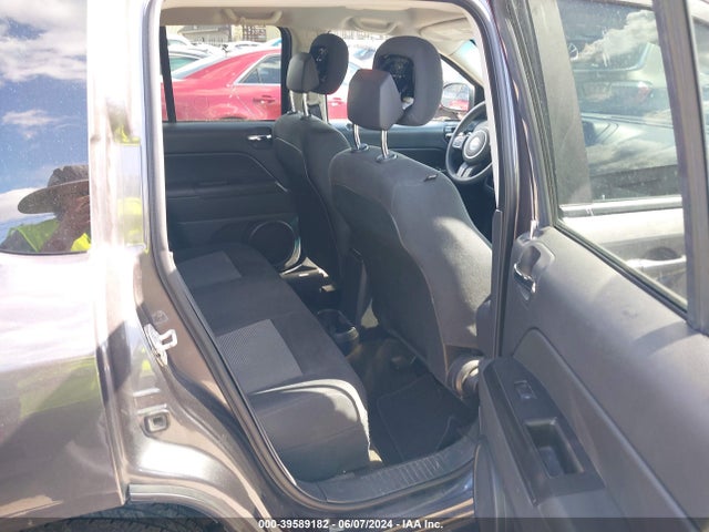 1C4NJDBB9GD631597 Jeep Compass Sport