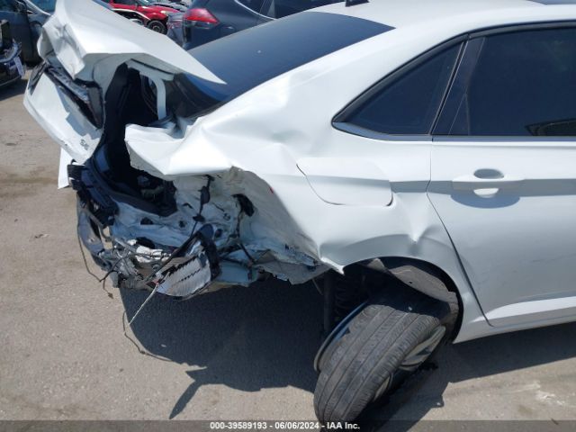 3VW7M7BU9NM018834 Volkswagen Jetta 1.5t Se