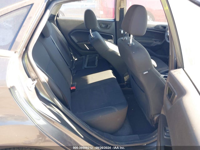 Ford FIESTA SE 2017 3FADP4BJ0HM132121 Image 8
