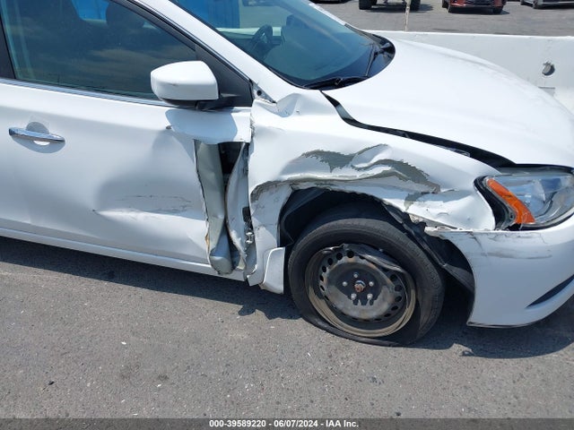 Nissan SENTRA SV 2015 3N1AB7AP8FL696995 Image 17