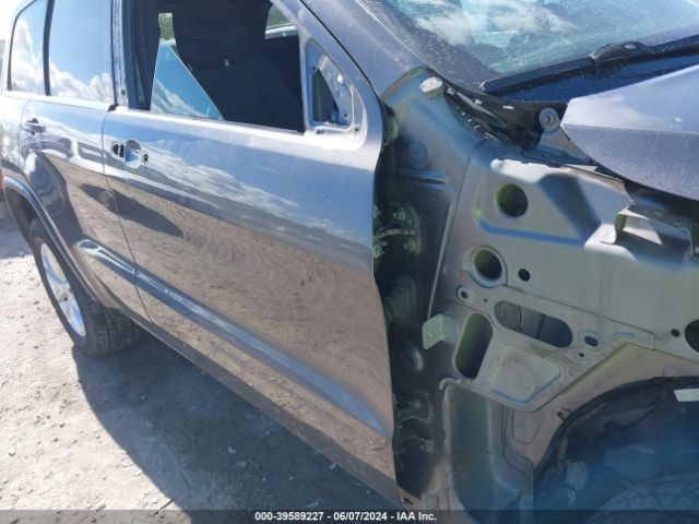 1C4RJFAG6FC895763 Jeep Grand Cherokee Laredo