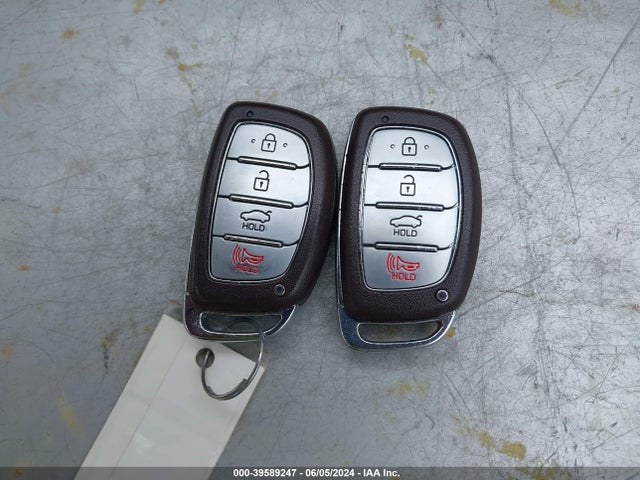 Hyundai Elantra Value Edition 2018 5NPD84LF2JH402169 Image 11