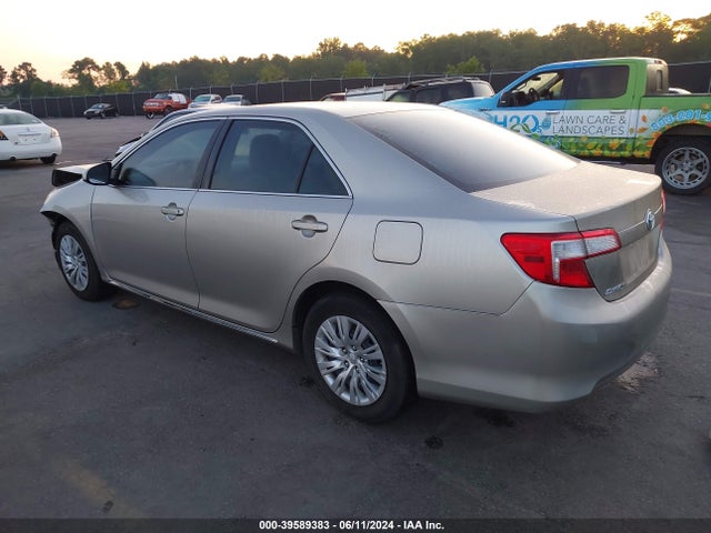 Toyota CAMRY LE 2014 4T4BF1FK0ER410952 Image 3