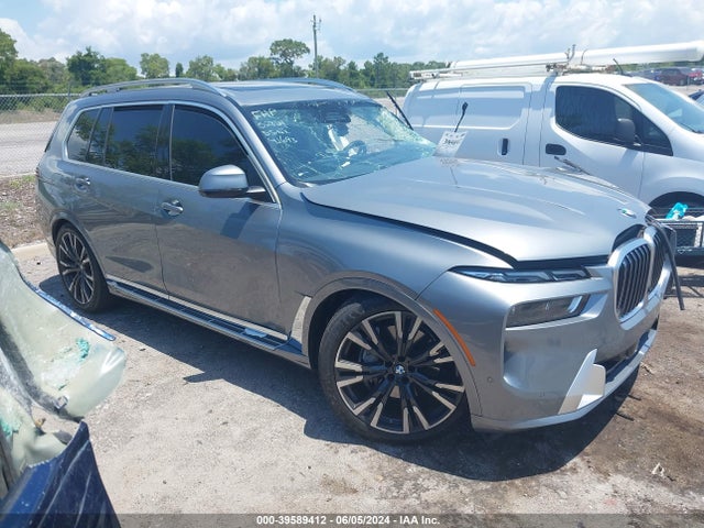 2024 BMW X7 5UX23EM02R9U40266