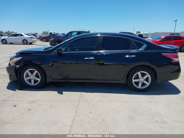 Nissan Altima 2.5 S 2015 1N4AL3AP7FC572527 Image 14