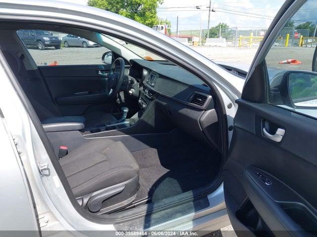KIA Optima Lx 2016 5XXGT4L32GG017281 Image 5