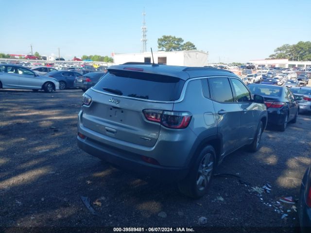 3C4NJCBB7NT238487 Jeep Compass Latitude Fwd