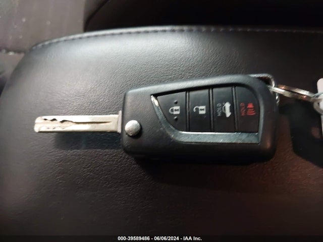 Toyota COROLLA SE 2021 5YFS4MCE8MP058798 Image 11