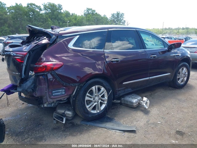 5GAERBKW8JJ133210 Buick Enclave Essence