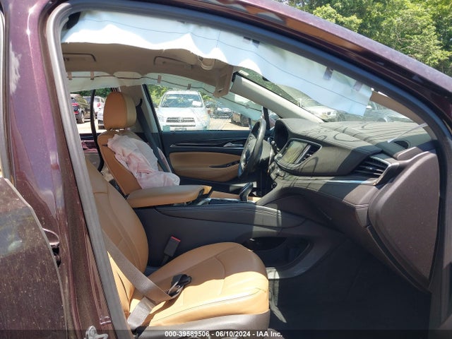 5GAERBKW8JJ133210 Buick Enclave Essence