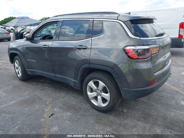 3C4NJCBB1MT592245 Jeep Compass Latitude Fwd