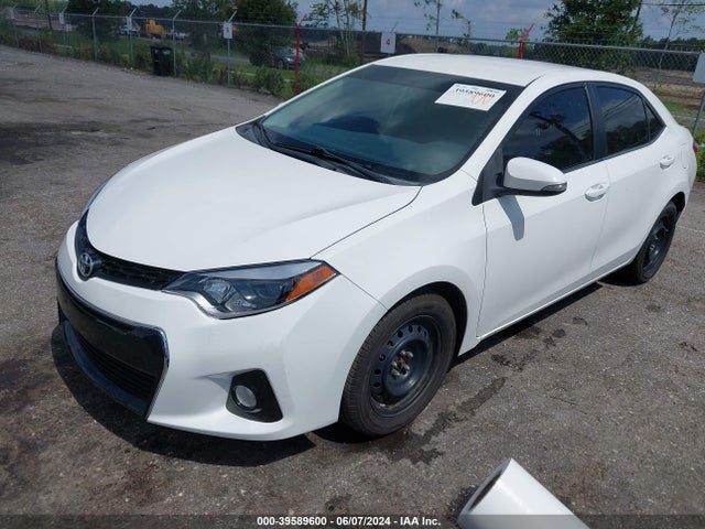Toyota Corolla S 2015 5YFBURHE5FP353544 Image 2