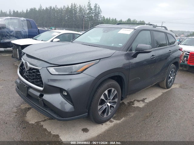 Toyota Highlander Xle 2023 5TDKDRAH9PS030014 Image 2