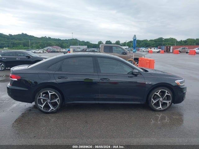 1VWMA7A33LC019514 Volkswagen Passat 2.0t R-line